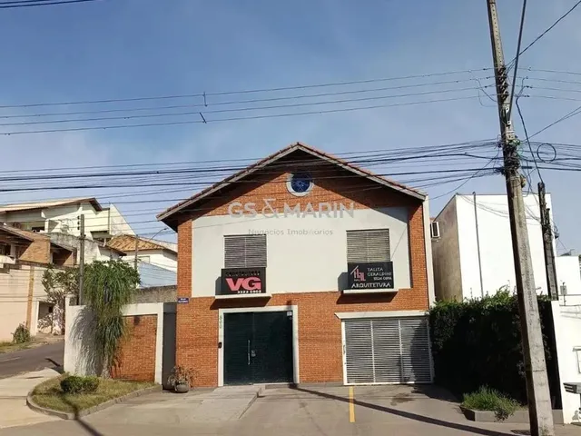 Imagem: Casa À Venda no Bairro Quebec, em Londrina