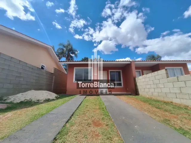 Imagem: Locação - Casa com 2 Quartos, 2 Vagas