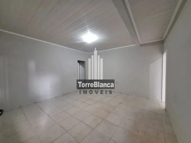 Imagem: Locação - Casa com 2 Quartos, 1 Banheiro
