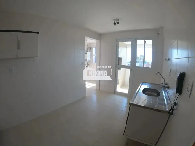 Imagem 5: Apartamento com 3 Quartos para Alugar por R$ 2200.00, 170.00 M2 - Centro - Ponta Grossa/Pr