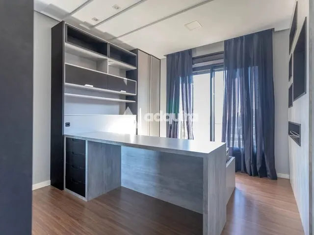 Imagem 15: Casa À Venda e Locação com 4 Quartos, 3 Suites, 2 Vagas, 300M², Jardim Carvalho