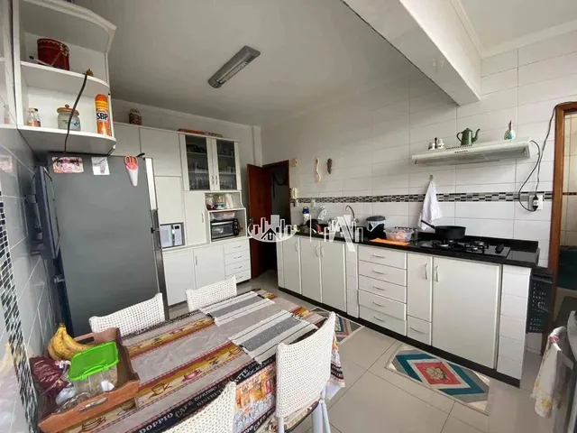 Imagem 11: Apartamento com 3 Dormitórios À Venda, 98 M² por R$ 430.000,00 - Centro - Londrina/Pr