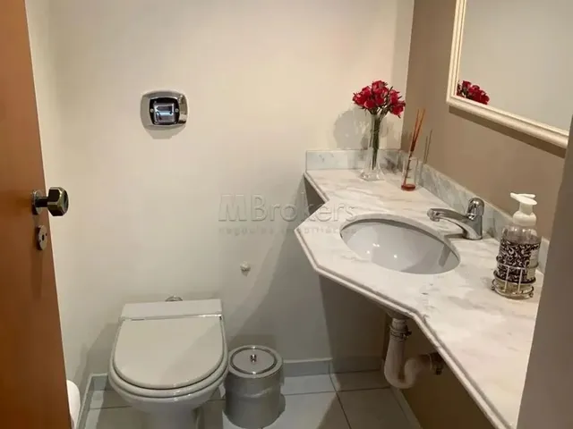 Imagem 4: Apartamento com Fina Mobília e Decoração no Centro da Cidade