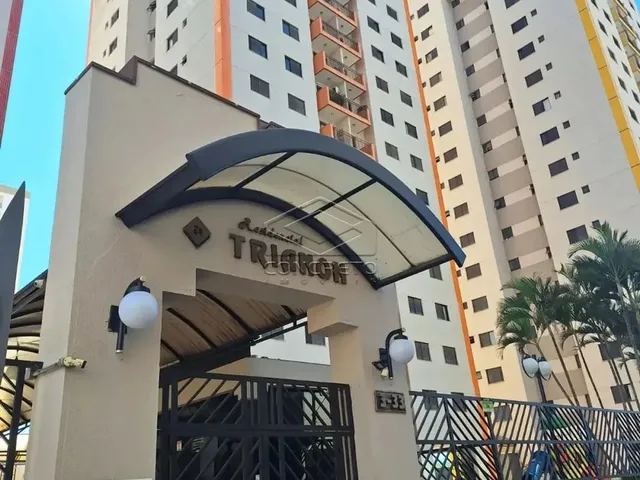 Imagem: O apartamento possui 3 Dormitórios, 1 Suíte, 2 Banheiros,