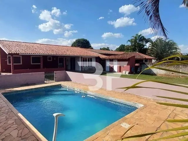 Imagem: Chácara com 3 Dormitórios, 10000 M²