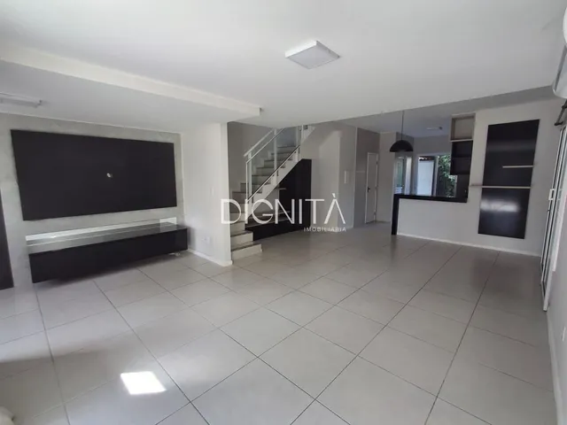 Imagem 1: Casa Duplex em Condomínio no Centro do Eusebio