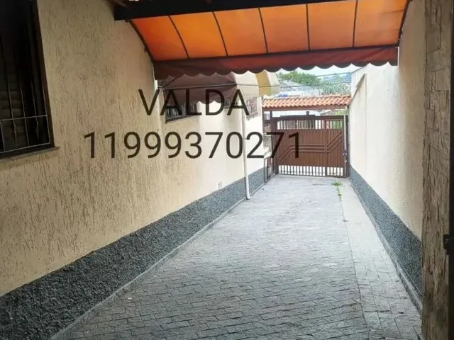Imagem 2: Linda Casa Térrea e Localização Excelente Ao Lado de Conduções e Comércios