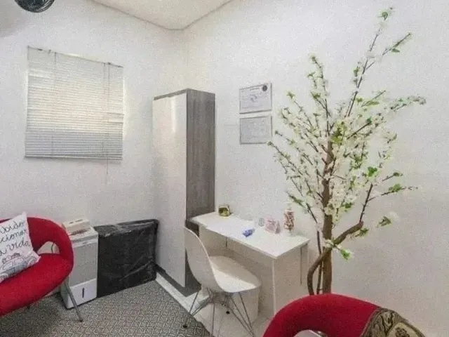 Imagem 11: Casa com 8 Dormitórios À Venda, 470 M² por R$ 1.300.000,00 - Vila Valparaíso - Santo