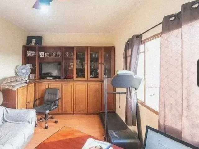 Imagem 3: Casa com 8 Dormitórios À Venda, 470 M² por R$ 1.300.000,00 - Vila Valparaíso - Santo