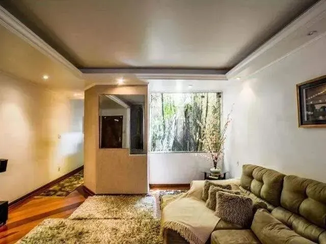 Imagem: A casa possui 3 Dormitórios, 1 Suíte, 4 Banheiros, 5