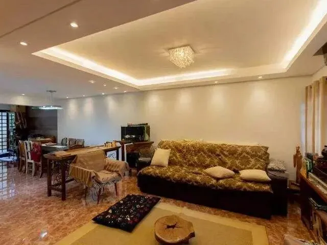 Imagem 10: Sobrado com 3 Dormitórios À Venda, 253 M² por R$ 1.840.000,00 - Campestre - Santo
