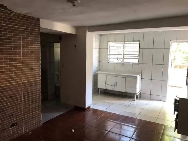 Imagem: Casa com 4 Dormitórios À Venda, 350 M²