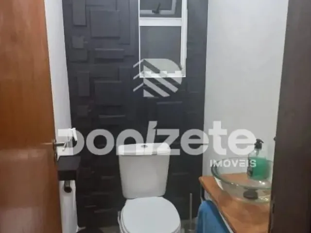 Imagem 2: Sobrado Á Venda em Utinga com 3 Dormitórios em Santo André