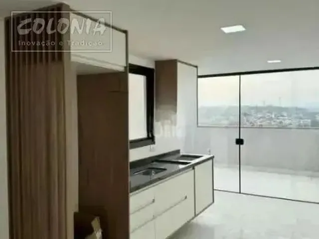 Imagem: O apartamento na cobertura possui 2 Dormitórios, 3