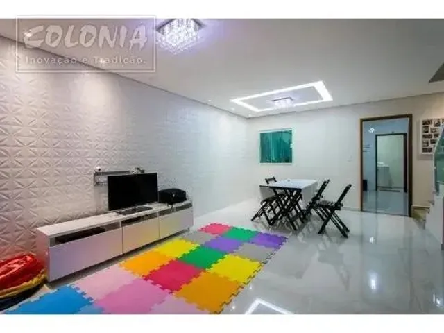 Imagem: A casa possui 3 Dormitórios, 1 Suíte, 4 Banheiros, 4