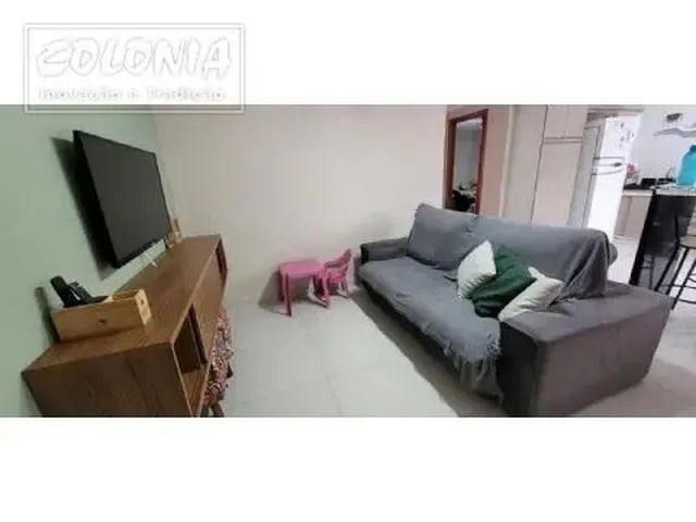 Imagem: O apartamento possui 2 Dormitórios, 1 Banheiro, 1 Vaga na