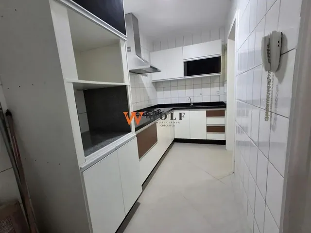 Imagem 15: Apartamento a Venda de 2 Quartos (Sendo 1 Suíte) e Vaga Garagem no Bairro Saco Grande Em