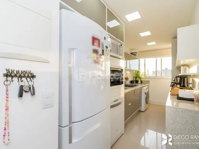 Imagem 12: Apartamento a venda de 3 (três) dormitórios, 1 (uma) vaga coberta escriturada, na rua