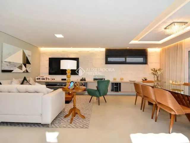 Imagem 13: Casa Impecável com 4 Quartos, Sendo 2 Suítes + Escritório
