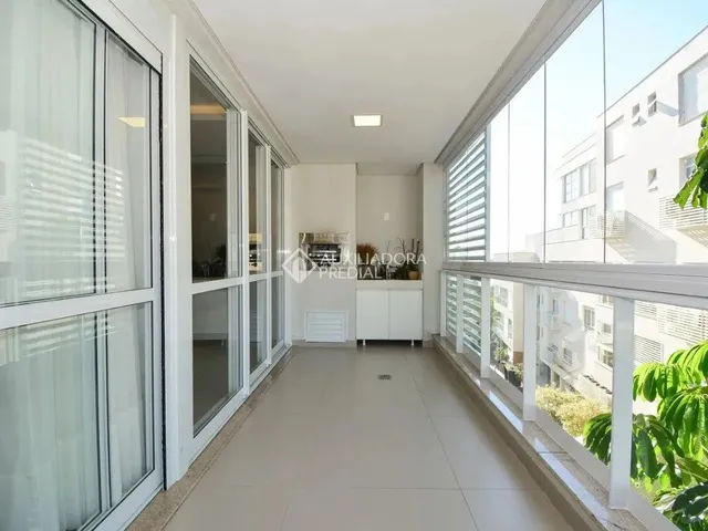 Imagem 2: Conforto e Estilo em Apartamento de 3 Dormitórios no João Paulo