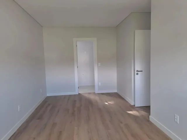 Imagem 2: Apartamento de 3 Suites em Cacupe de Frente para o Mar