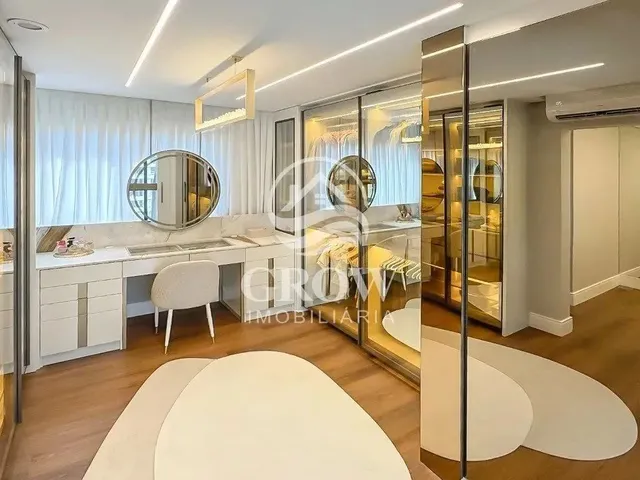 Imagem 15: Duplex Exclusivo em Jurerê com Suíte Master e Hidromassagem de Frente para o Mar