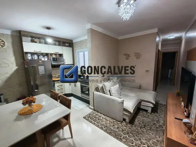 Imagem: O apartamento possui 2 Dormitórios, 1 Suíte, 3 Banheiros,
