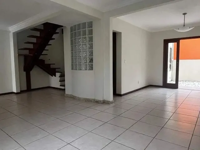 Imagem 3: Venda Casa em condomínio com 3 dormitórios