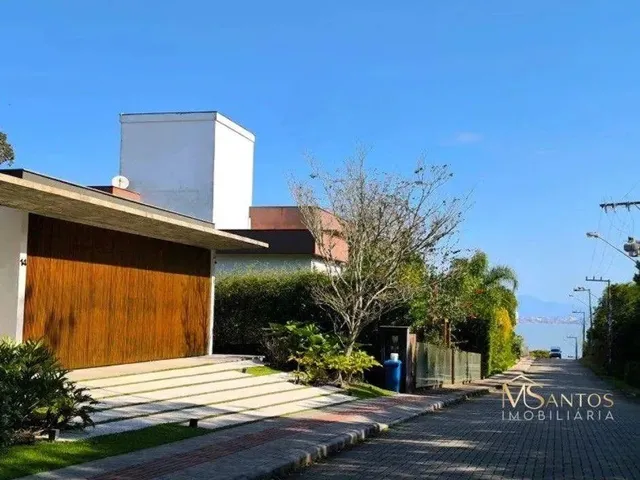 Imagem 12: Casa com 3 Dormitórios À Venda, 220 M² por R$ 2.300.000 - Cacupé - Florianópolis/Sc