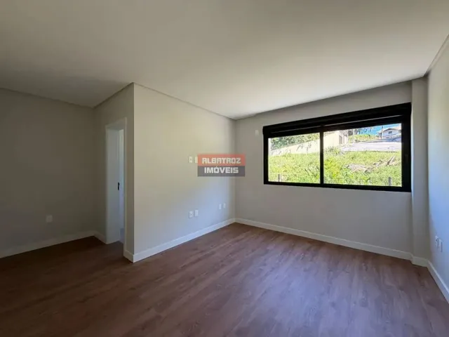 Imagem 12: Casa para Venda em Florianópolis, João Paulo, 3 Dormitórios, 3 Suítes, 4 Banheiros, 2