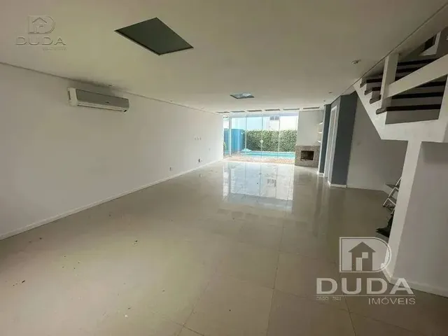 Imagem 3: Casa Excepcional com 4 Dormitórios - João Paulo