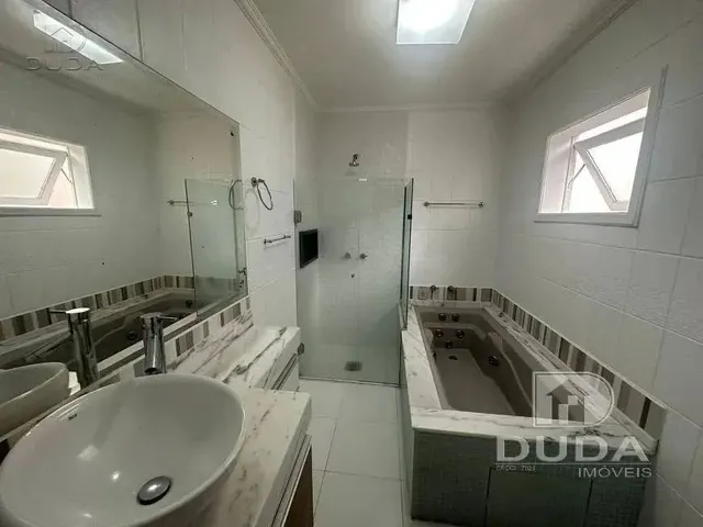 Imagem 4: Casa Excepcional com 4 Dormitórios - João Paulo