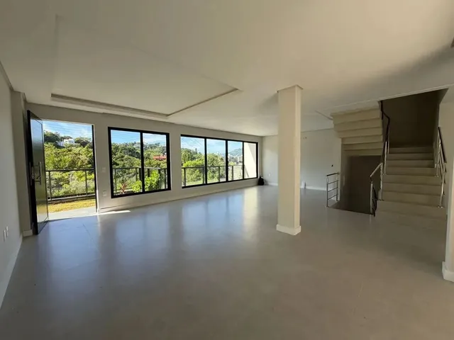 Imagem 3: Casa para Venda em Florianópolis, João Paulo, 3 Dormitórios, 3 Suítes, 4 Banheiros, 2