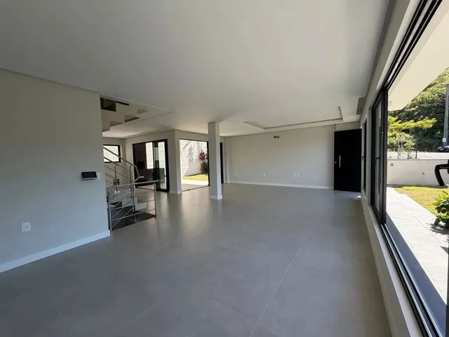 Imagem 15: Casa para Venda em Florianópolis, João Paulo, 3 Dormitórios, 3 Suítes, 4 Banheiros, 2