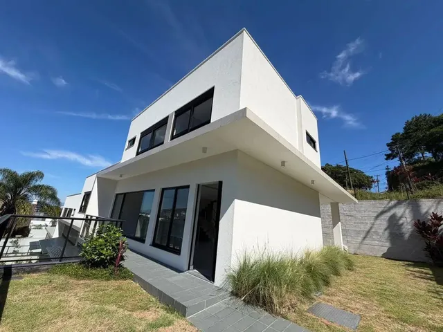 Imagem 4: Casa para Venda em Florianópolis, João Paulo, 3 Dormitórios, 3 Suítes, 4 Banheiros, 2
