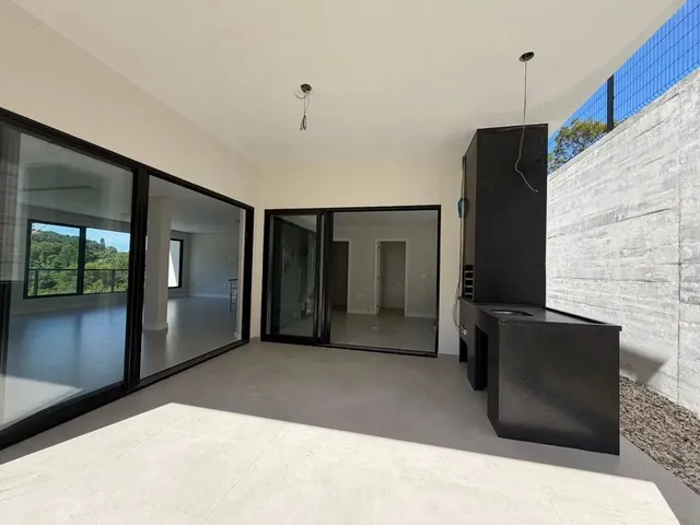 Imagem 12: Casa para Venda em Florianópolis, João Paulo, 3 Dormitórios, 3 Suítes, 4 Banheiros, 2