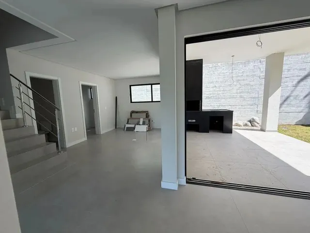 Imagem 11: Casa para Venda em Florianópolis, João Paulo, 3 Dormitórios, 3 Suítes, 4 Banheiros, 2