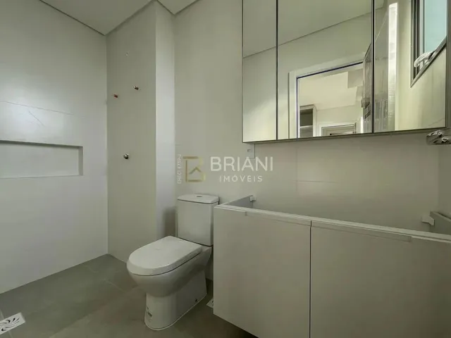Imagem 2: Apartamento para Venda em Florianópolis, Jurerê, 4 Dormitórios, 4 Suítes, 5