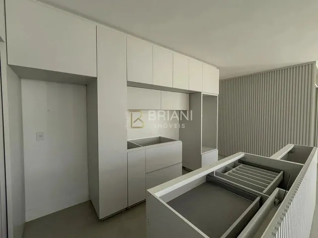 Imagem 11: Apartamento para Venda em Florianópolis, Jurerê, 4 Dormitórios, 4 Suítes, 5