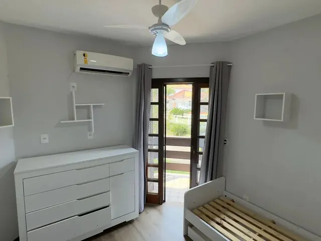 Imagem 10: Casa de 6 Dormitórios em Condomínio Fechado