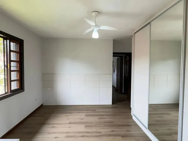 Imagem 13: Casa de 6 Dormitórios em Condomínio Fechado