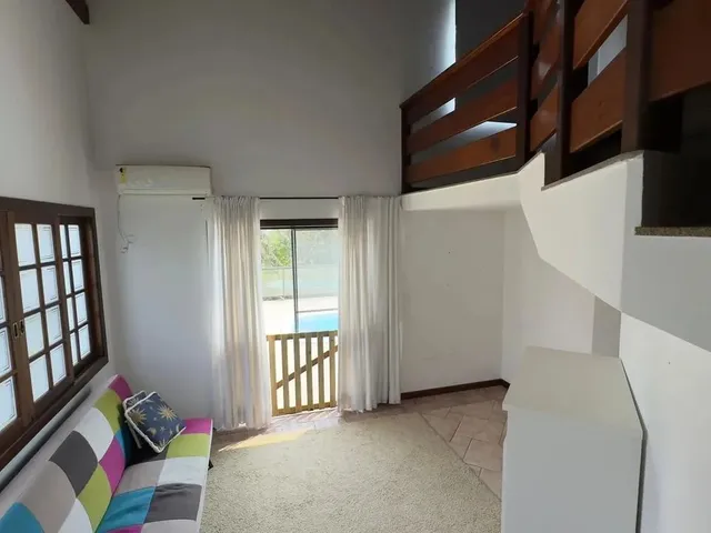 Imagem 11: Casa de 6 Dormitórios em Condomínio Fechado