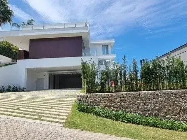 Imagem 13: Casa para Venda em Florianópolis, Cacupé, 4 Dormitórios, 3 Suítes, 6 Banheiros, 4