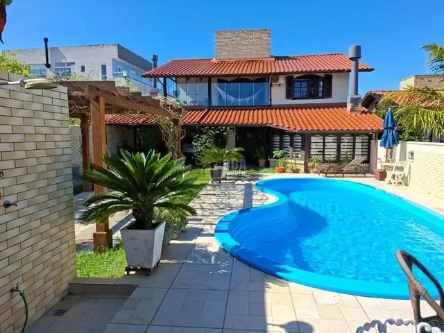 Imagem: Casa Mobiliada com 04 Quartos na Praia do