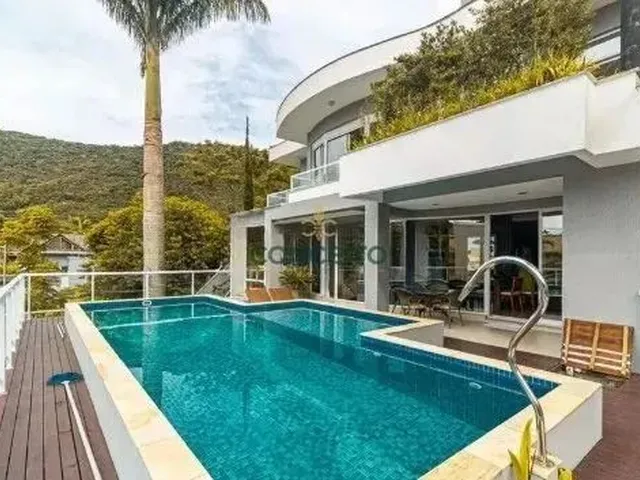 Imagem: Casa Alto Padrão em Condomínio Fechado