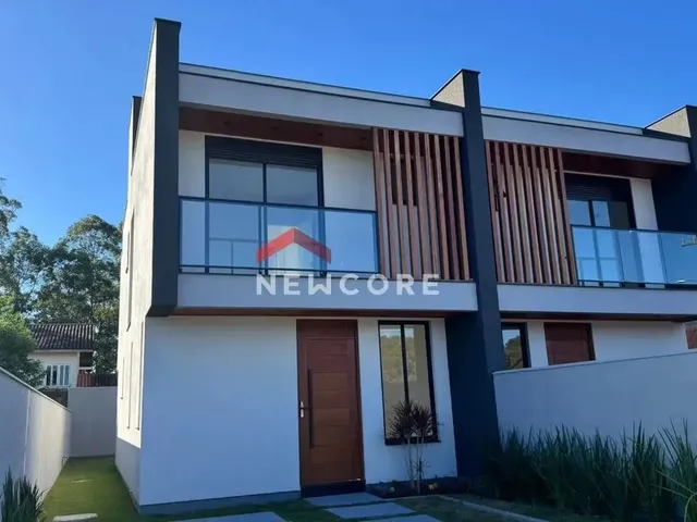 Imagem: A casa possui 3 Dormitórios, 2 Suítes, 3 Banheiros, 2