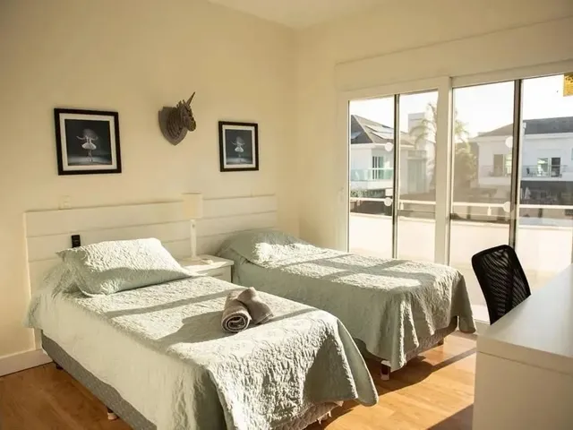 Imagem 3: Casa na Praia de Jurere, com 5 Dormitórios, Sendo 4 Suítes, À Venda, 436 M²