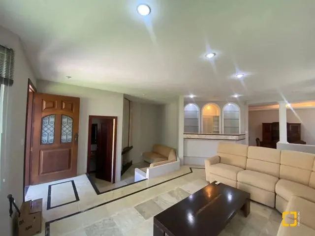 Imagem 4: Casa com 4 Dormitórios, Sendo 2 Suítes no Bairro João Paulo em Florianópolis /Sc