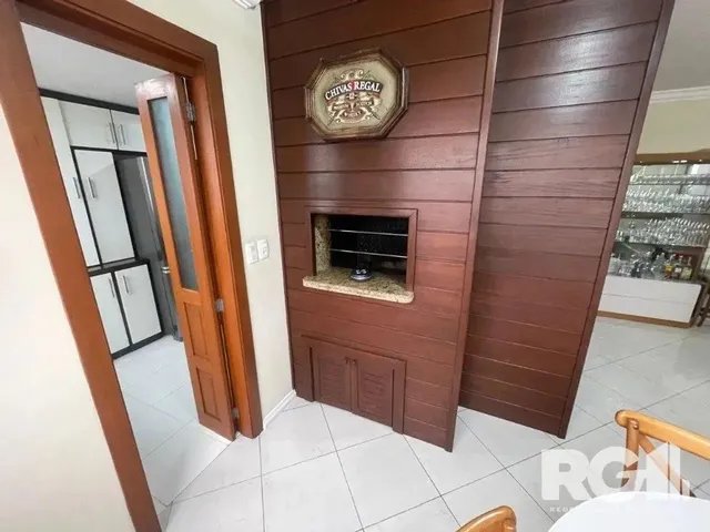 Imagem 7: Apartamento com 3 Dormitórios, 1 Suíte, Lavabo, 2 Vagas Cobertas, Semimobiliado
