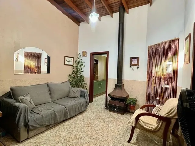 Imagem: Casa com 3 Dormitórios no Bairro santa